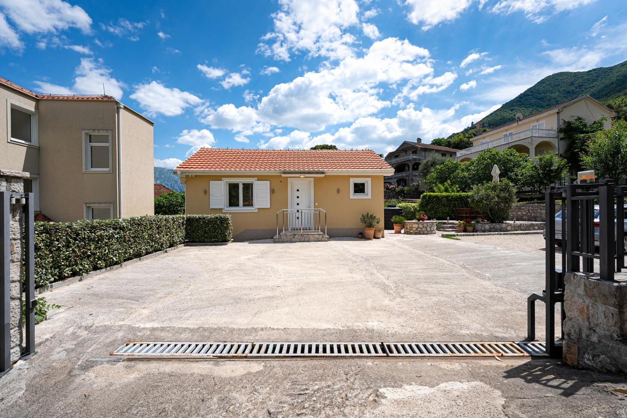 Hera Apartments Donji Stoliv Exteriér fotografie
