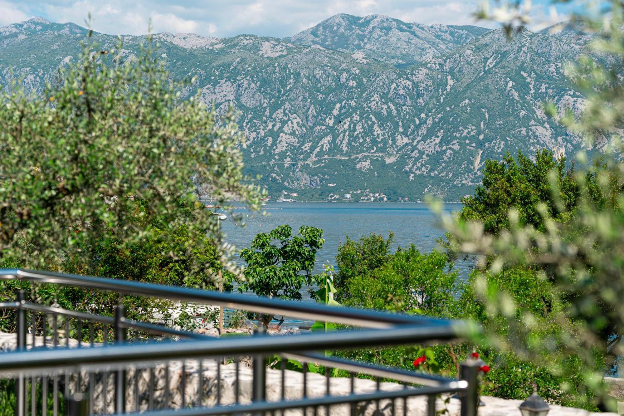 Hera Apartments Donji Stoliv Exteriér fotografie